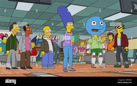 LOS SIMPSON Desde La Izquierda Lenny Leonard Voz Harry Shearer