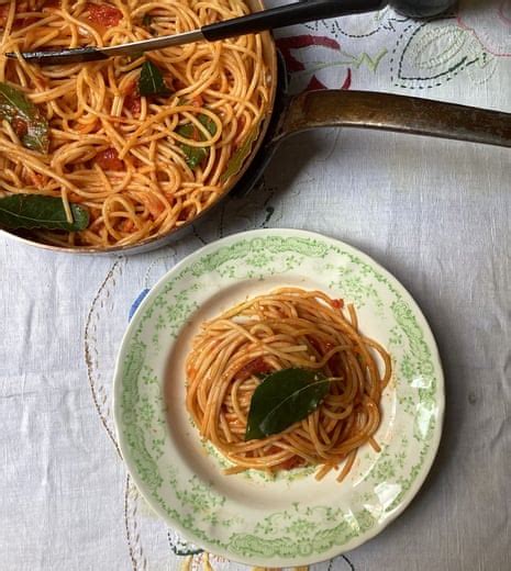 Rachel Roddys Recipe For Tomato And Bay Leaf Sauce Food The Guardian