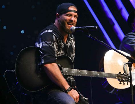 cruises with country music