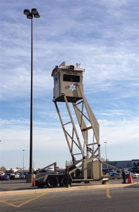 Police "Lookout" On Mall Parking Lot/Woodland Hills Mall Tulsa, Ok