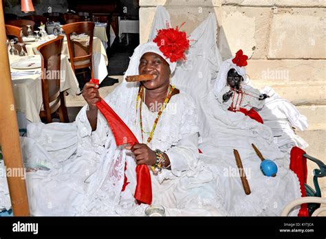 Santeria religion cuba hi-res stock photography and images - Alamy