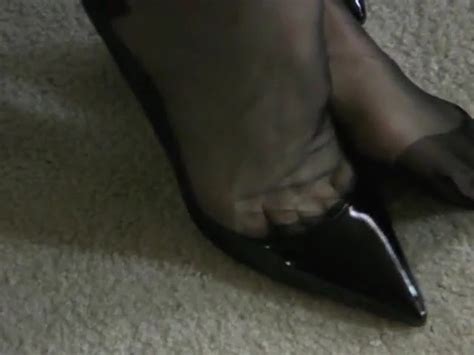 Rht Stockings And Cum On Heel Shemale Ladyboy Ladyboy Porn XHamster