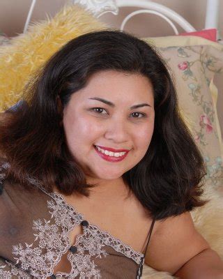 Sexy BBW Model Bare Her Big Fat Ass And Saggy Fat Girl Boobs Porn Pictures XXX Photos Sex