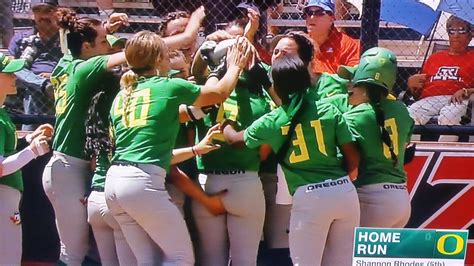 Softball congratulations? : r/pics