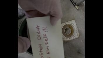 Orinar En Un Balde Xvideos