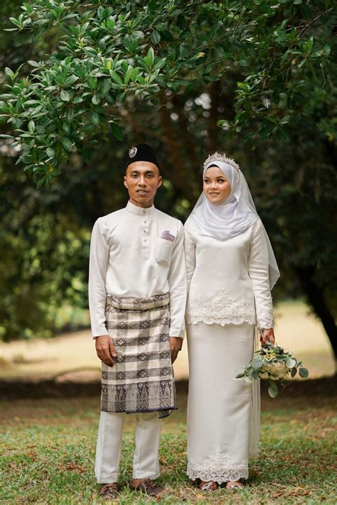 wear   malaysian wedding beachweddingtipscom