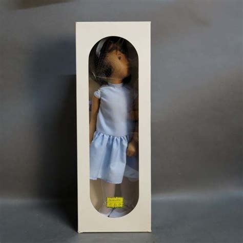 Muñeca Sasha Brunette Dancing Dress No