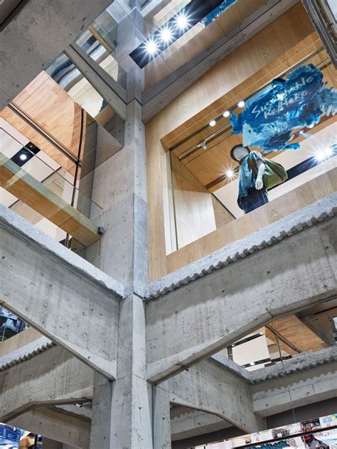 Herzog And De Meuron Uniqlo Store Tokyo Nacasa And Partners Afasia 19