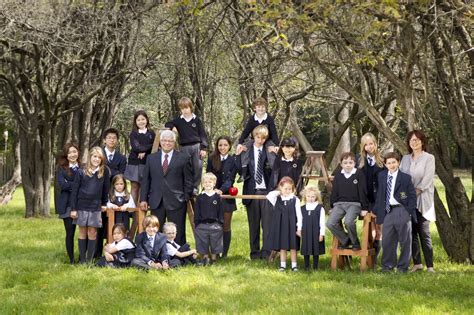 Community – CRESTWOOD
