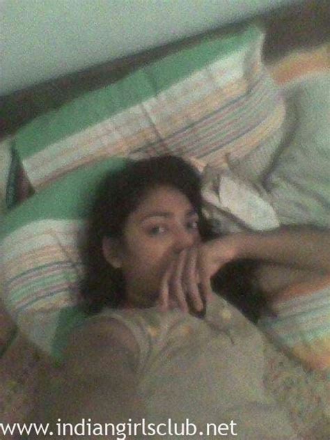 Hot Tamil Aunty Nude Indian Girls Club