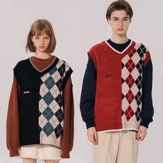 Drewush Couple Matching Argyle Print Knit Vest YesStyle