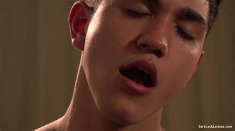 Latina Jungs Ash Und Felix Ohne Gummi XHamster