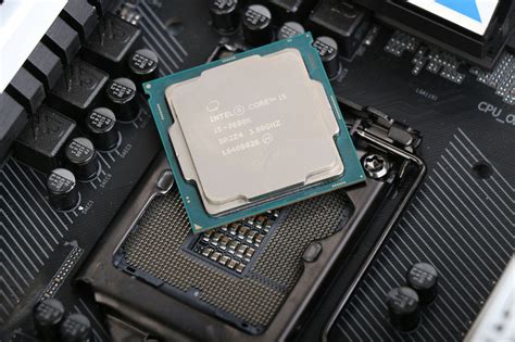 Intel Core i5-7600K Review Breaks The NDA - 10% Faster Than 6600K