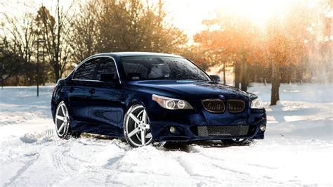 Обои для телефона bmw m5 воссен тюнинг снег зимние солнце бмв м5 зима