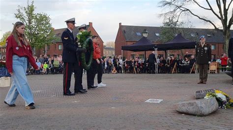 Waardige Dodenherdenking IJsselmonde Muziekvereniging Harmonie