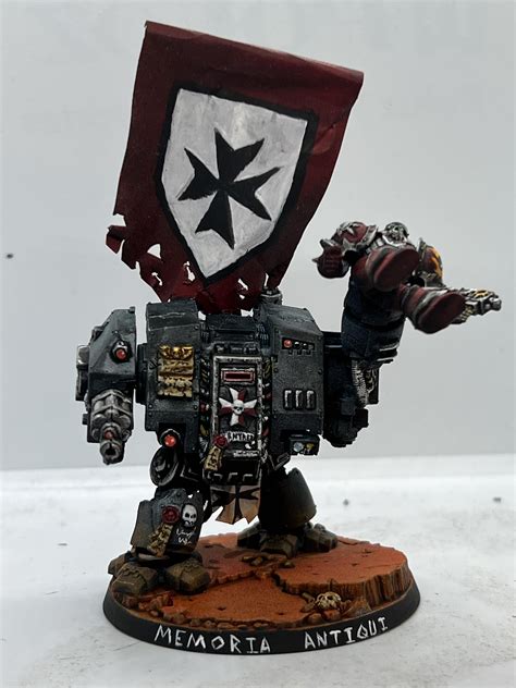 Never Forgotten. A brother to the bitter end : r/Warhammer40k