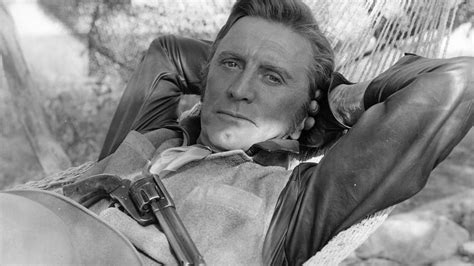 L acteur Kirk Douglas monstre sacré d Hollywood est mort à l âge de