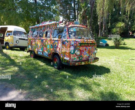 Hippie van flower power hi-res stock photography and images - Alamy