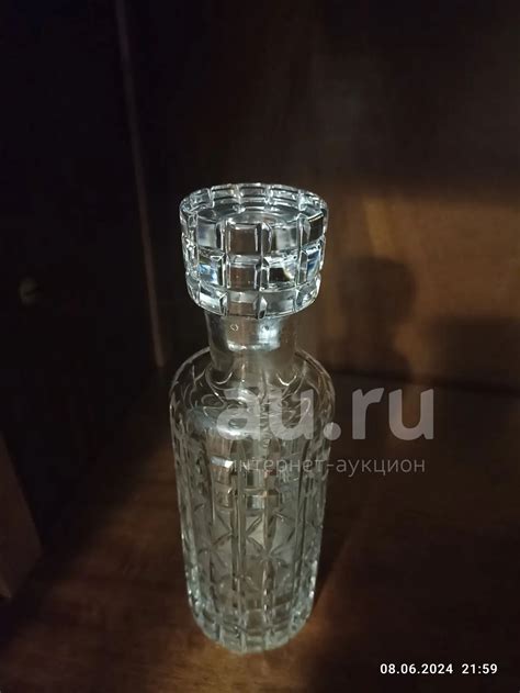 графин — купить в Красноярске. Состояние: Б/у. Кувшины, графины на ...