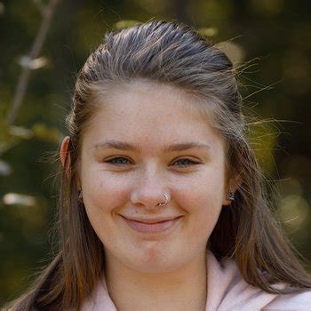 Fawn Richfield Babe Page Watch This Adult Model On FreeOnes