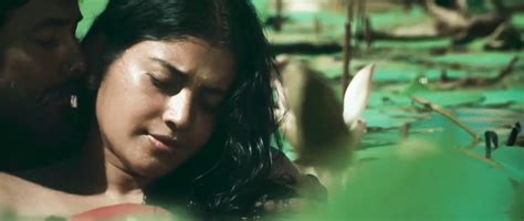 Mallu Beautiful Actress Shivada Hot Wet Sex Scene In Rain B Grade Masala Videos MasalaDesi