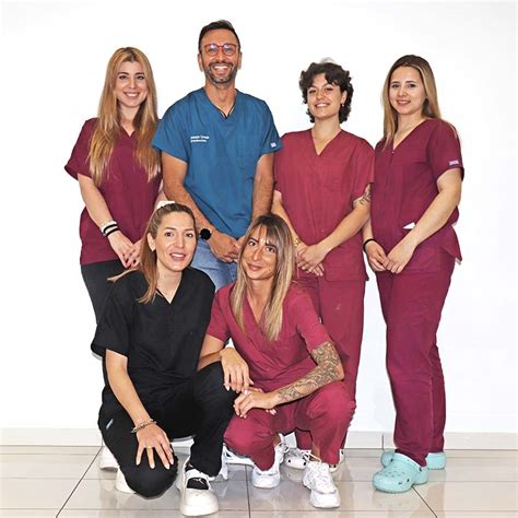 Equipo Cl Nica Dental Vila Dental