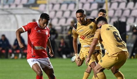 Con Christian Cueva Cienciano perdió 2 1 ante Cusco FC por el derbi