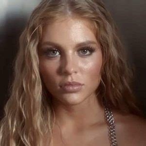 Luisa Sonza Nude Leaked Photos Scandal Planet