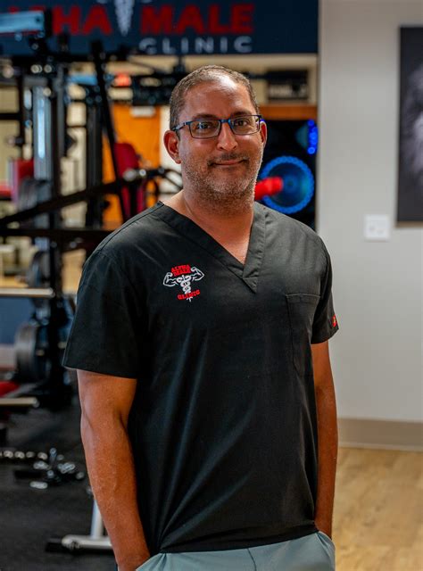 What is a Normal Testosterone Level for a Man in His 40s? Understanding