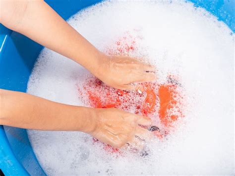 Bikini waschen leicht gemacht Pflegetipps für Bademode