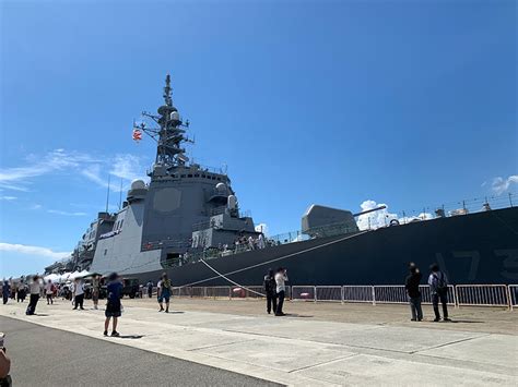 護衛艦こんごう（ddg 173）一般公開＠大阪港 播磨の山々