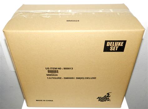 HOT TOYS SPIDERMAN MMS INTEGRATED SUIT NEW SHIPPER SEALED DELUXE