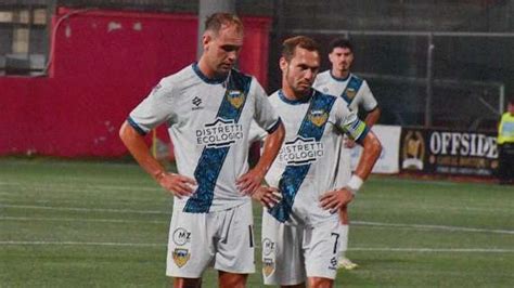 Turris Latina Non Basta Il Cuore Al Latina Due Prodezze