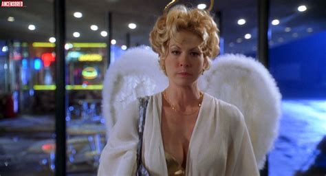 Jenna Elfman Nude Pics Page