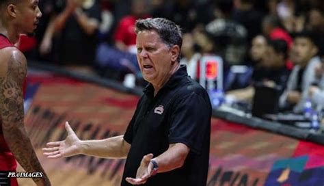 Ginebra Coach Tim Cone Still Opposes Pba S Four Point Shot Rule