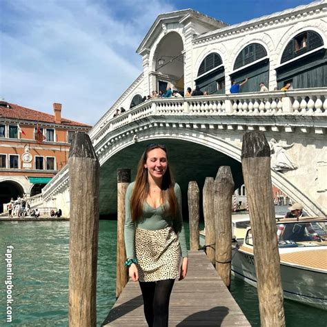 Ashton Matthews Scrambledashton Nude OnlyFans Leaks Fappening FappeningBook