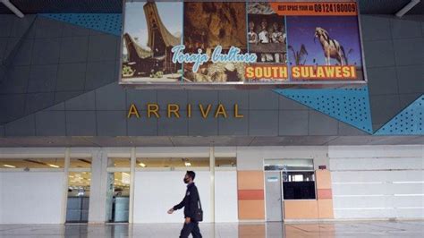 FOTO Sepinya Terminal Kedatangan Bandara Hasanuddin Makassar Tribun