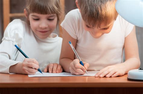 15 Fun And Distracting Indoor Scavenger Hunt Ideas For Kids The Habitat