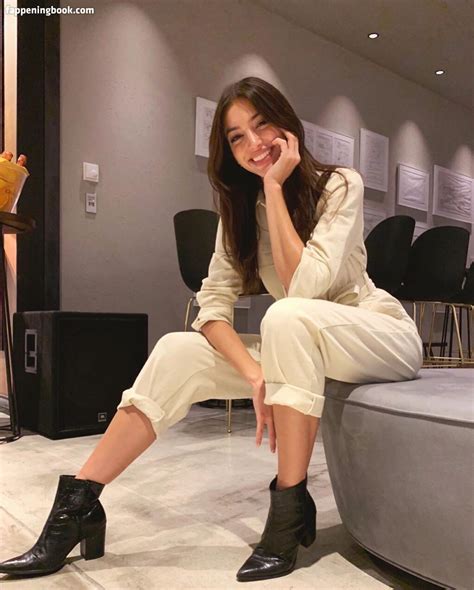 Celine Farach Nude OnlyFans Leaks Fappening Page FappeningBook