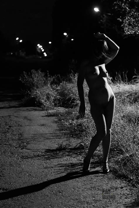 Nude Dancing In The Light Of A Lantern Girl Having Fun Pablo Incognito