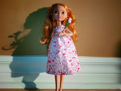 Dolls on the Hill: Dress Pattern for Ever After High dolls