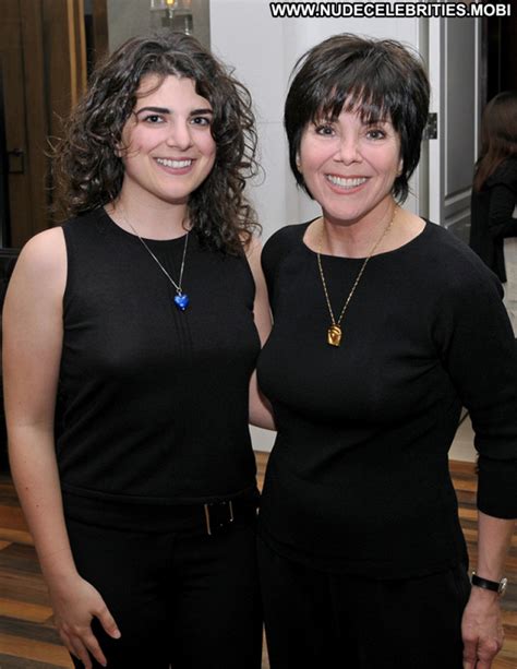 Joyce Dewitt Celebrity Babe Posing Hot Beautiful Gorgeous Famous Nude