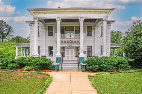 1904 Classical Revival in Maxton, NC - Old House Dreams