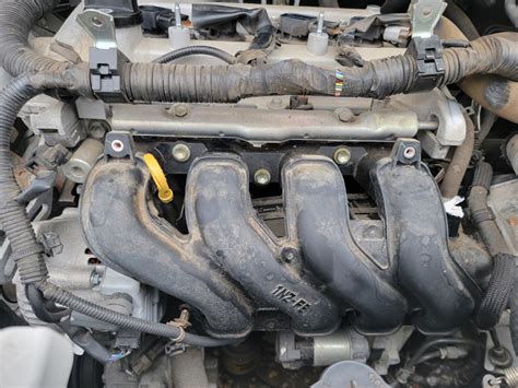 Прокладка впуска, которая влияет — Toyota Yaris (p2), 1,5 л, 2007 года ...