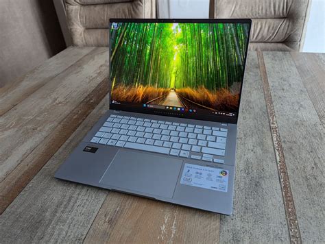 Asus Vivobook S 14 Oled Im Test Hingucker Mit Tollem Bildschirm