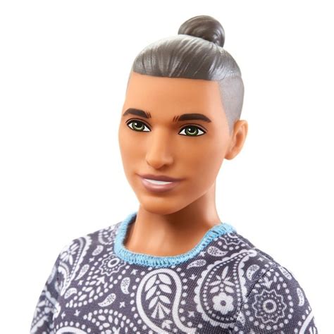 Poupée Ken Fashionista cheveux bruns et chignon Mattel King Jouet