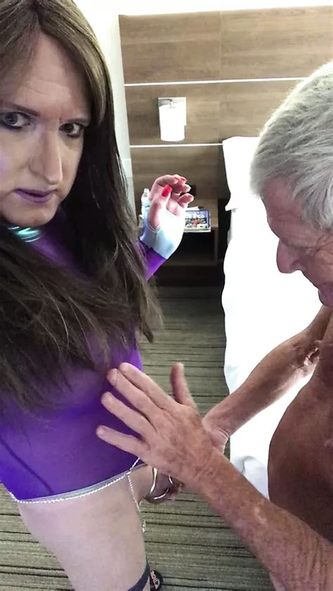 Guy Sucks Sissy S Cock American Shemale Amateur Amateur Porn By Onlyfans Xhamster