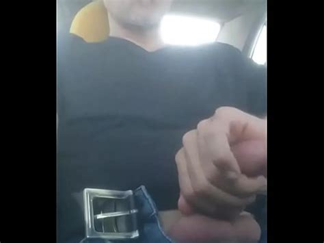 Str Turco Hombre Maduro Con Gran Polla Circuncidada Se Corre En El Coche XVIDEOS