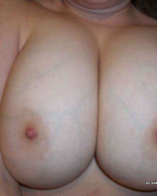 Collection Of An Amateur Chinese GF Stripping Naked On Cam Porn Pictures XXX Photos Sex Images