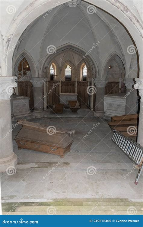 View Inside An Old Mausoleum Editorial Image Image Of Ancient Europe